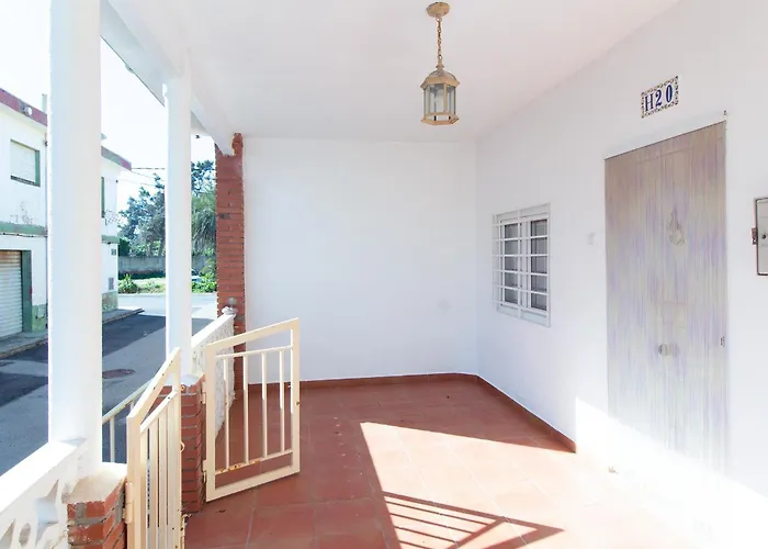 Global Properties, Adosado En La Playa De Almarda, Sagunto